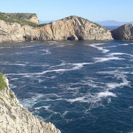 La Ginesta B8 L' Escala